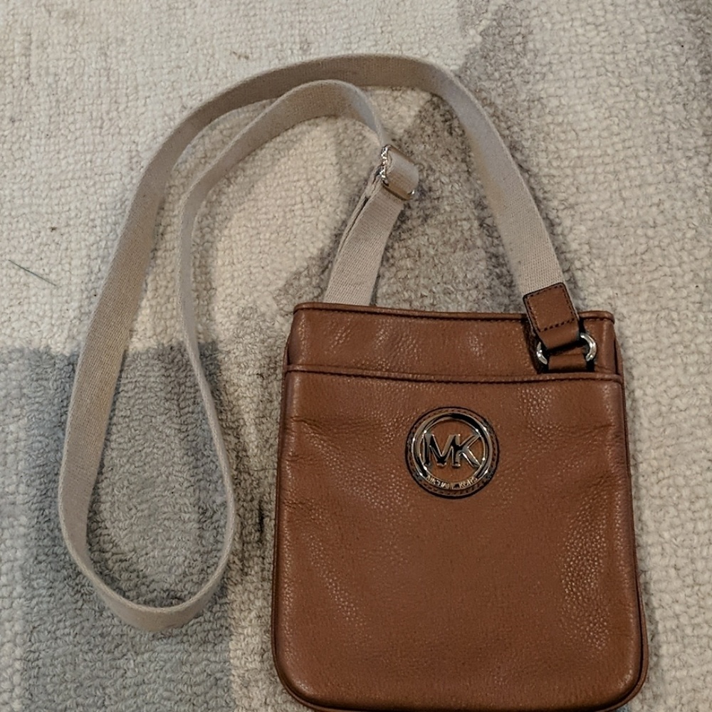Michael Kors cross body
